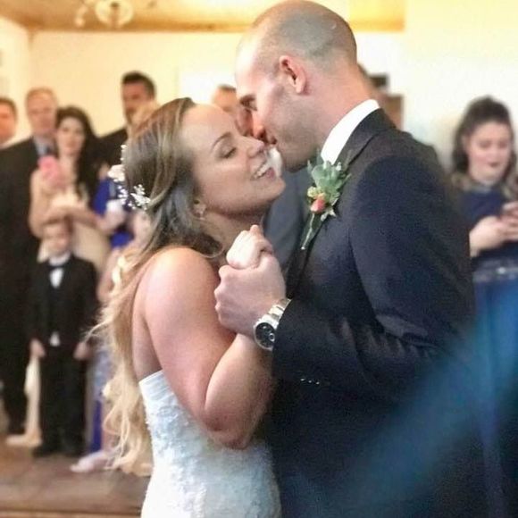 Meet your Posher, Kristen - Picture 1 of 1